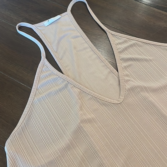 Free People Tank - Picture 2 of 3